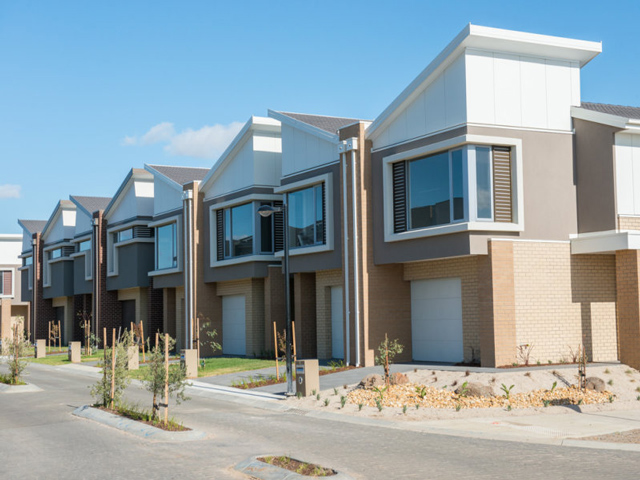 7.-paragon-MD-Hardware-Lane